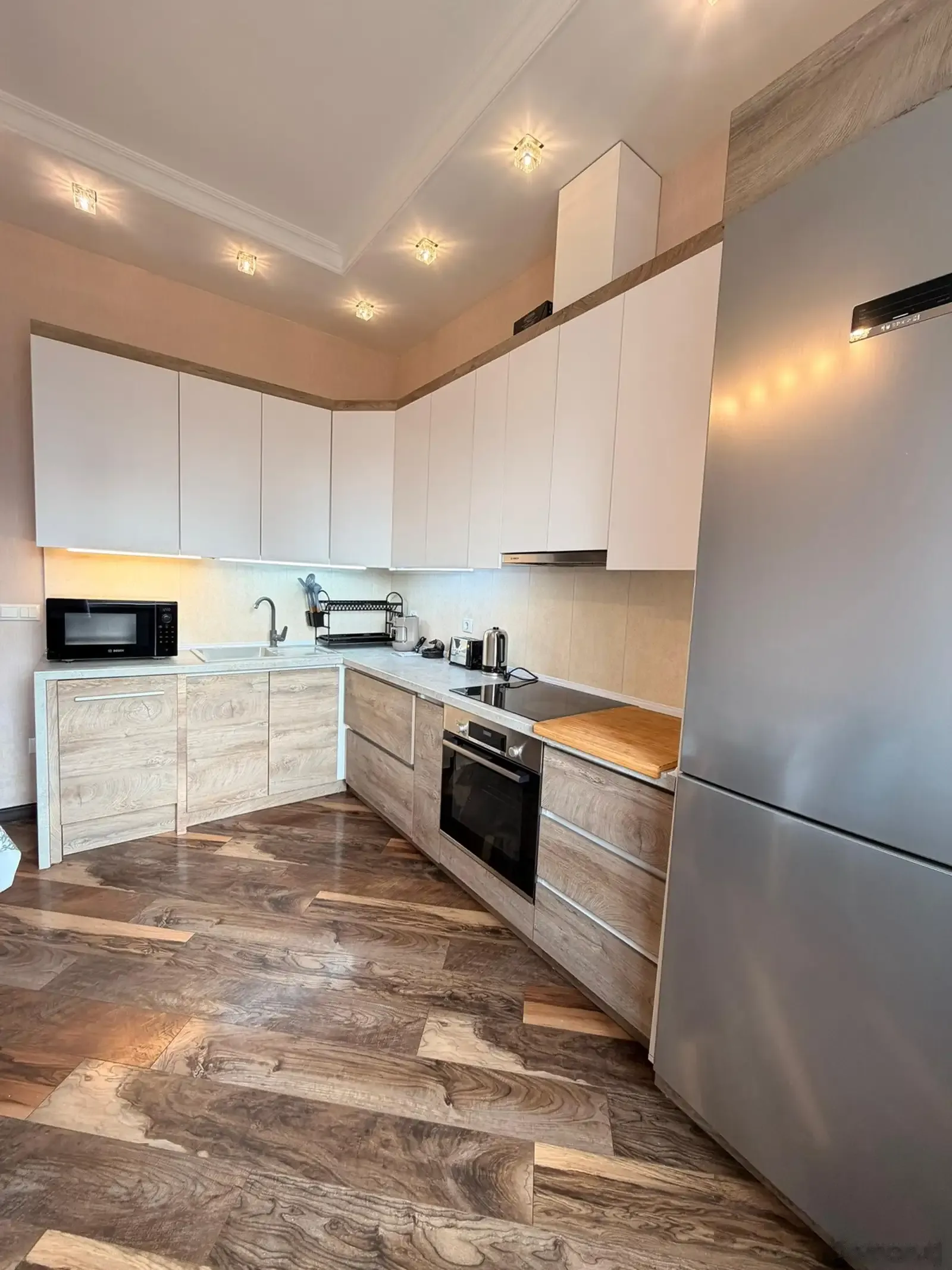 2-комн. квартира, 8 этаж, 73 м², Алфемо