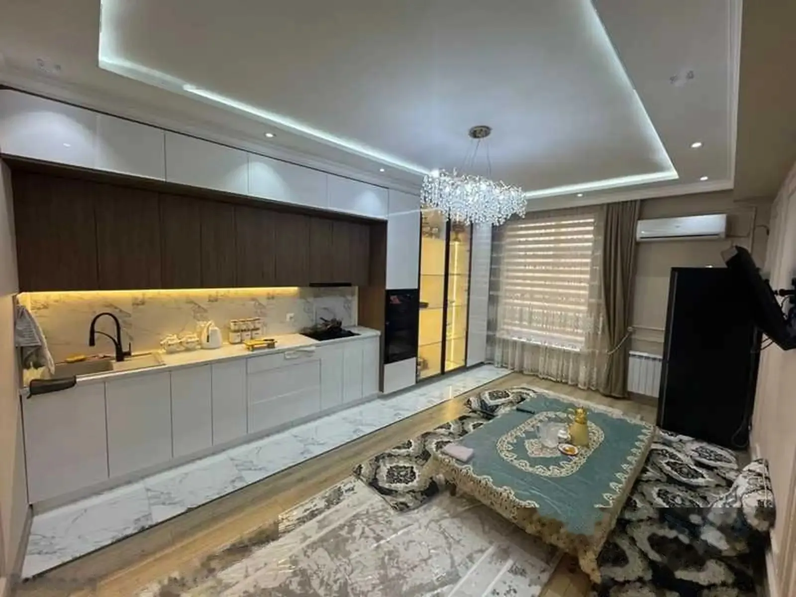 3-комн. квартира, 13 этаж, 120м², Сино