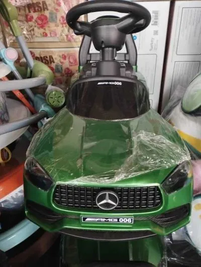 Детский электромобиль