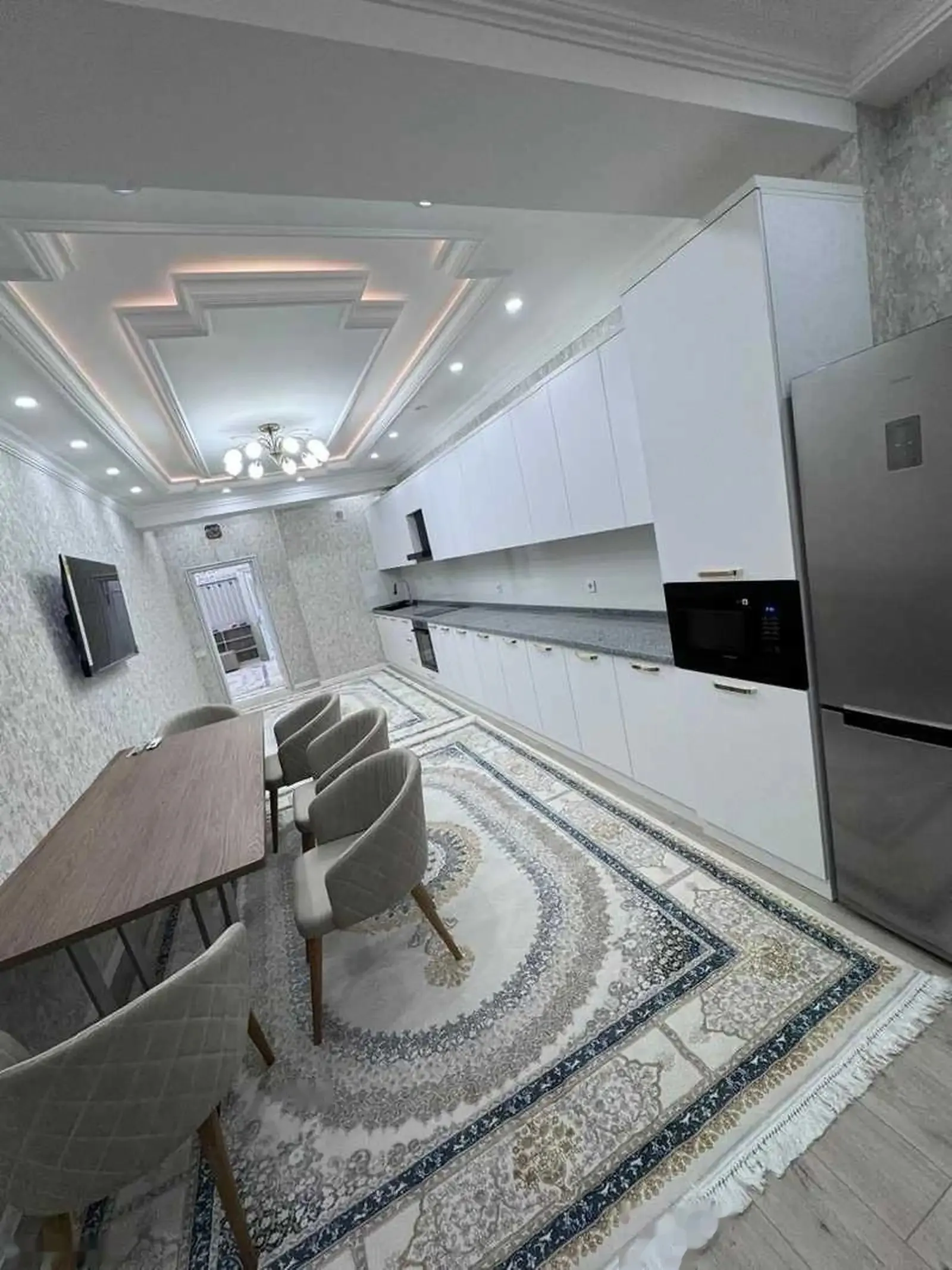 5-комн. квартира, 7 этаж, 218м², И.Сомони (дом печать)