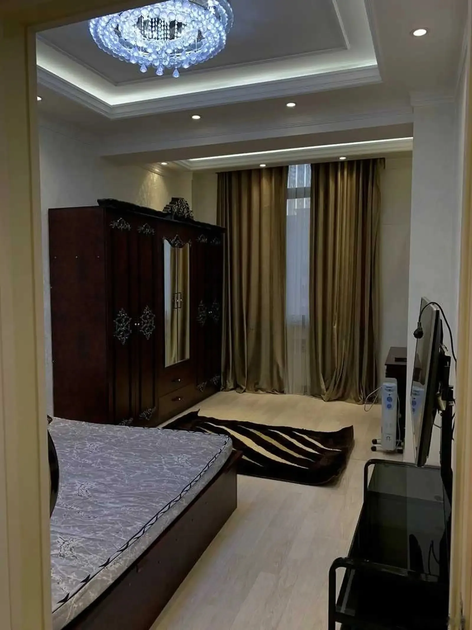 2-комн. квартира, 16 этаж, 55м², пайкари скорый