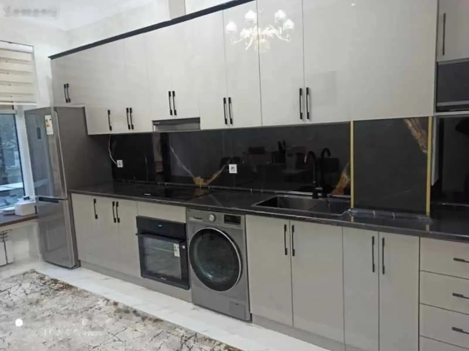 2-комн. квартира, 4 этаж, 85м², чордома
