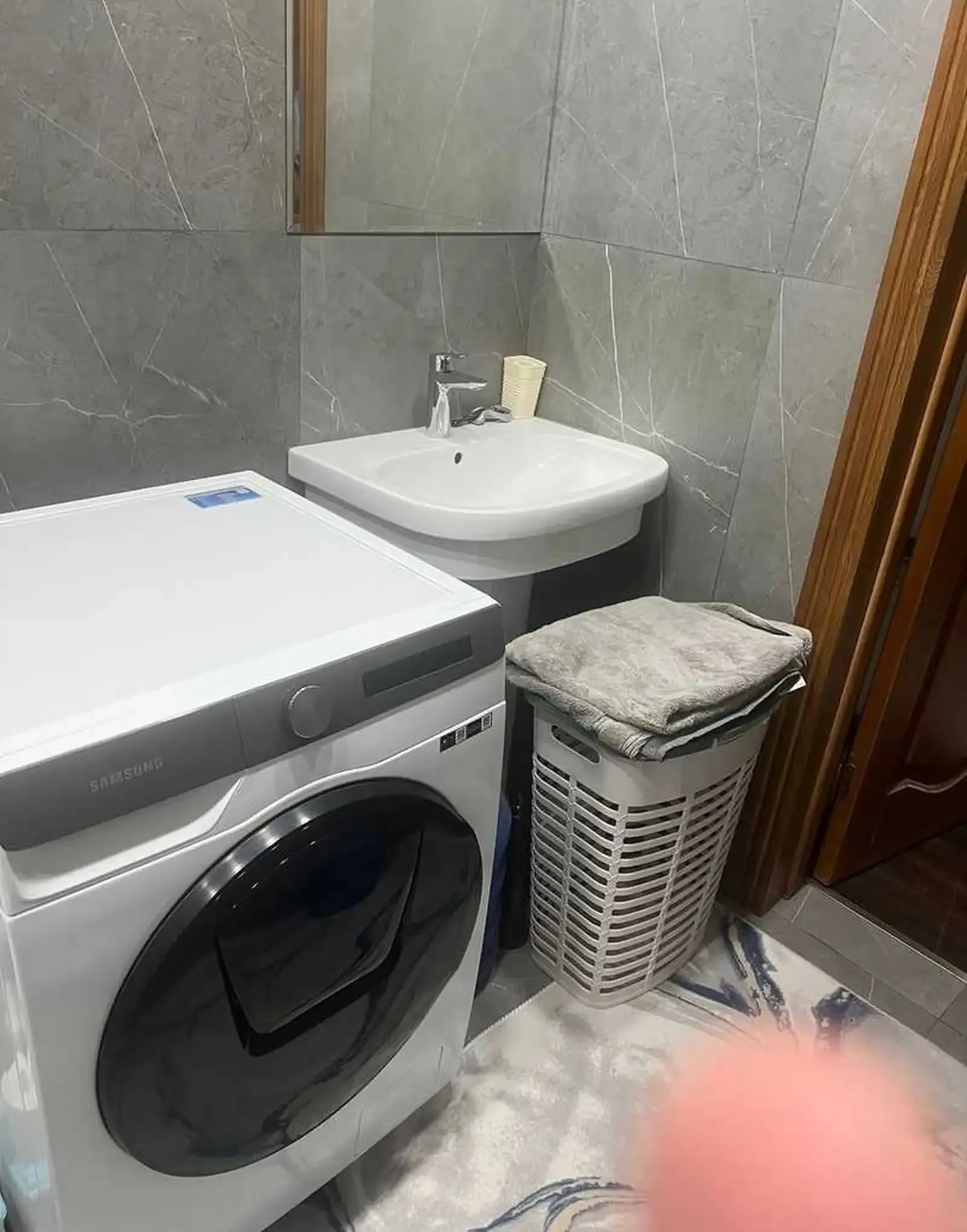 1-комн. квартира, 16 этаж, 52 м², Цирк