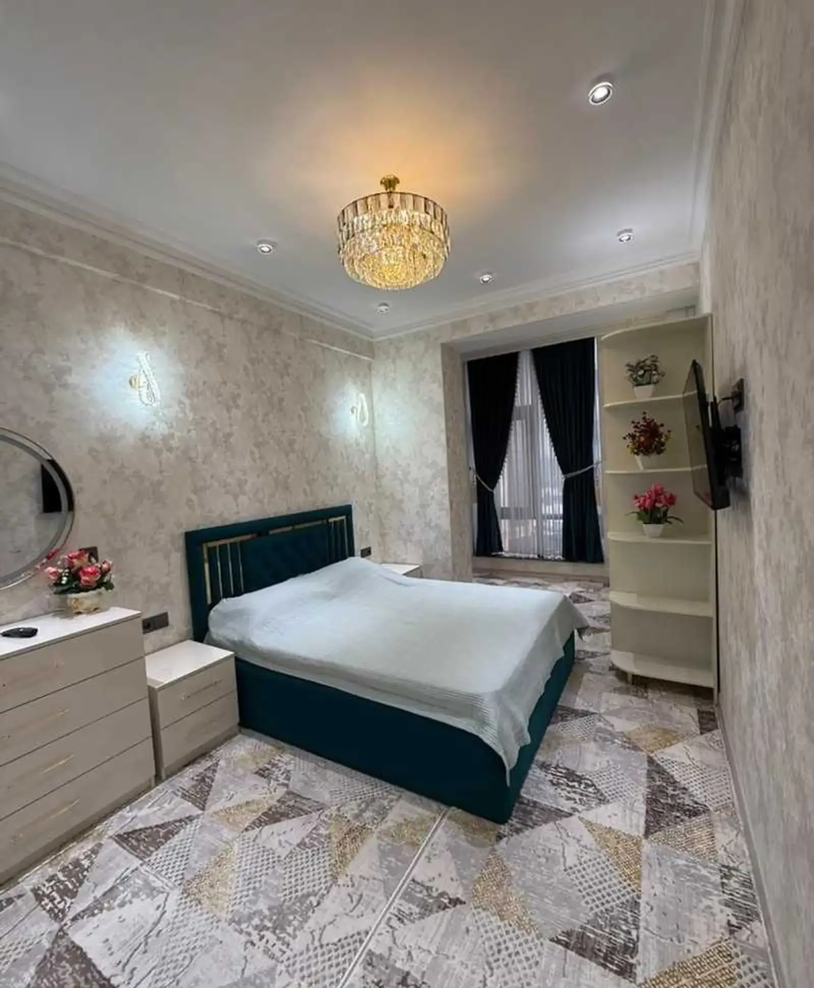 2-комн. квартира, 3 этаж, 75м², Пединистут