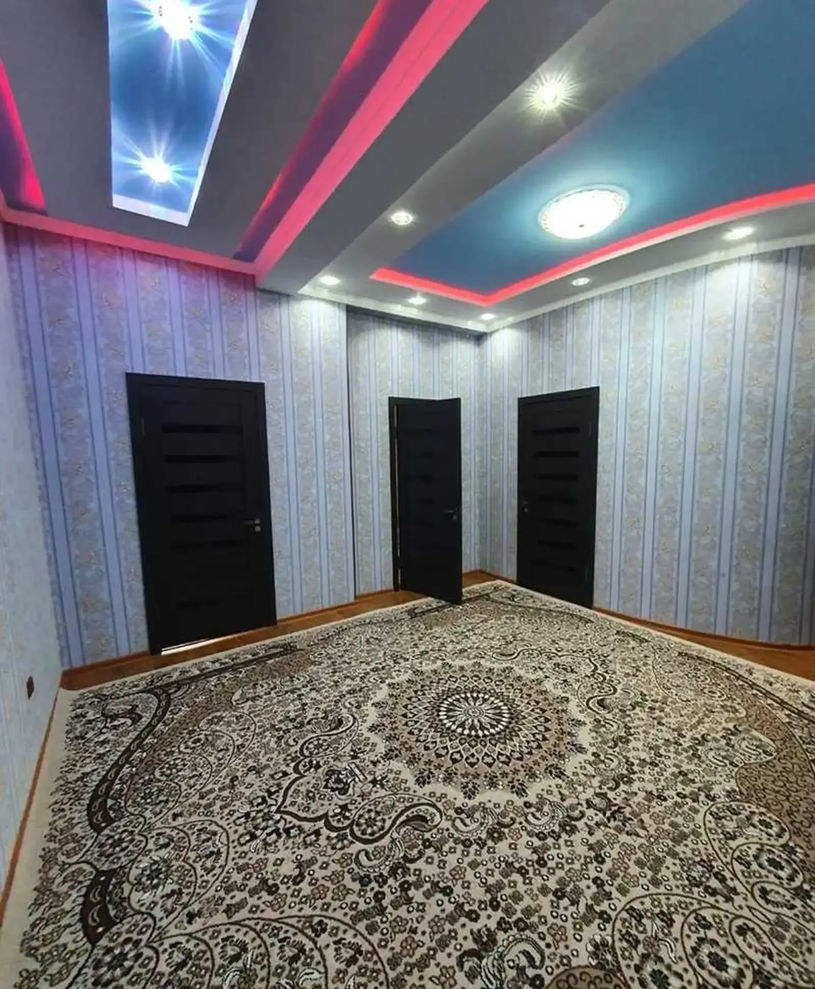 3-комн. квартира, 4 этаж, 98м², Сино.(зарафшон)