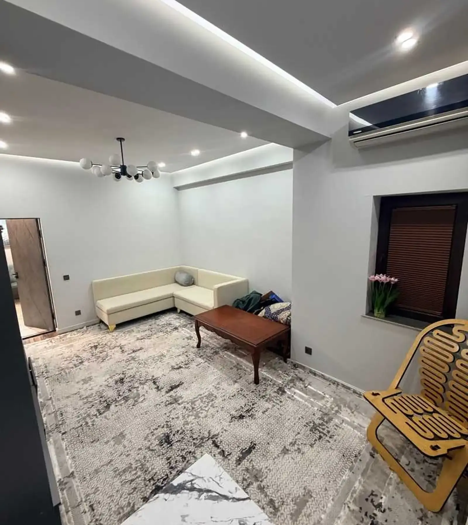 2-комн. квартира, 6 этаж, 68м², сино