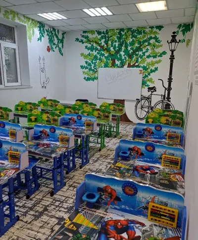 Парта и Стулья
