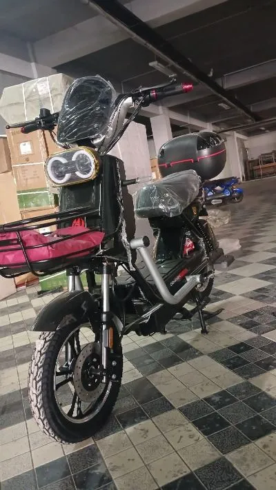 Электроскутер деманш