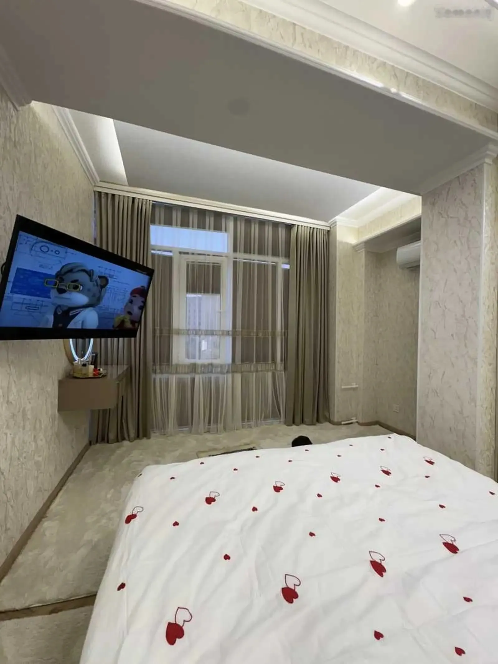 3-комн. квартира, 4 этаж, 90м², Сино