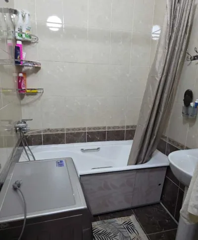 3-комн. квартира, 2 этаж, 76 м², сино