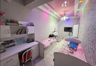 3-комн. квартира, 5 этаж, 80 м², Сино