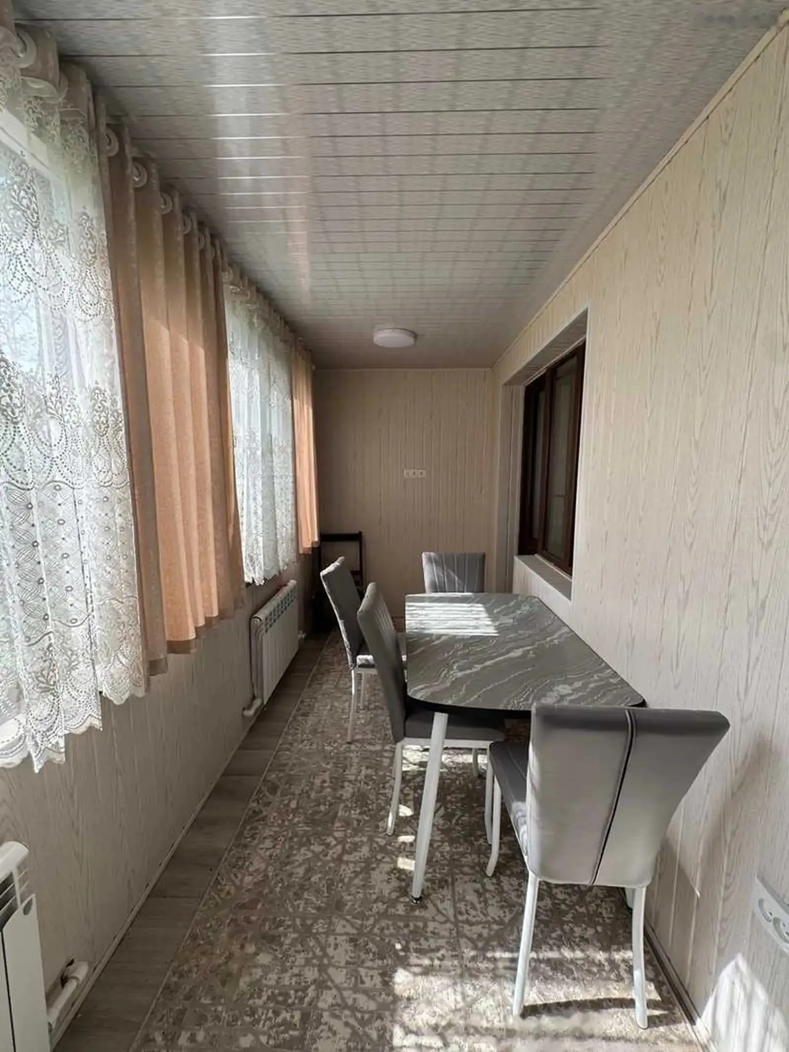 3-комн. квартира, 3 этаж, 60м², Зарнисор