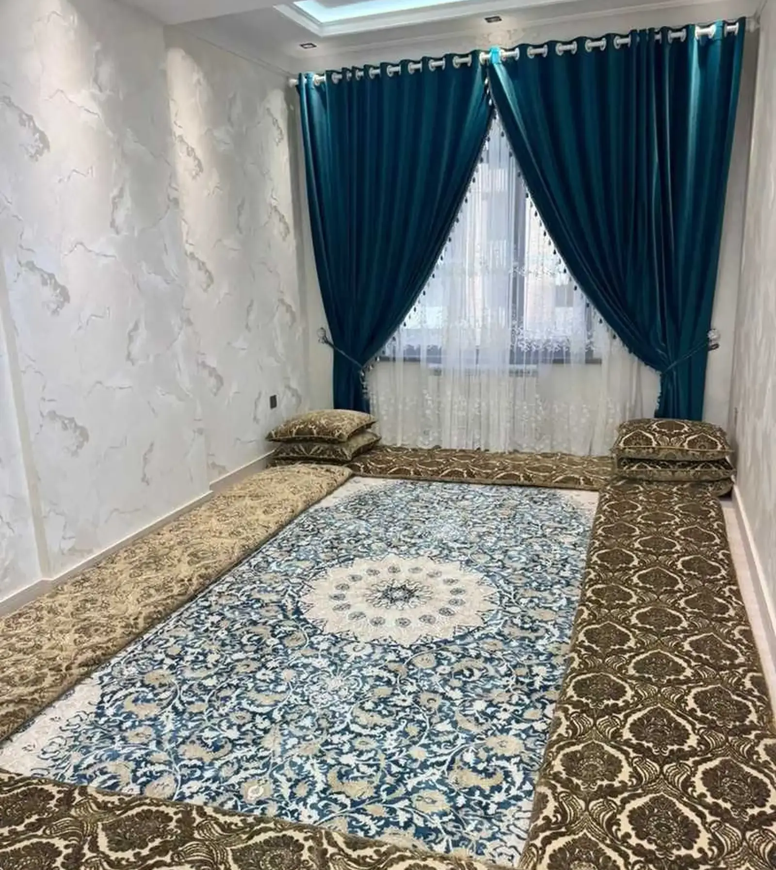 2-комн. квартира, 6 этаж, 65м², Сино