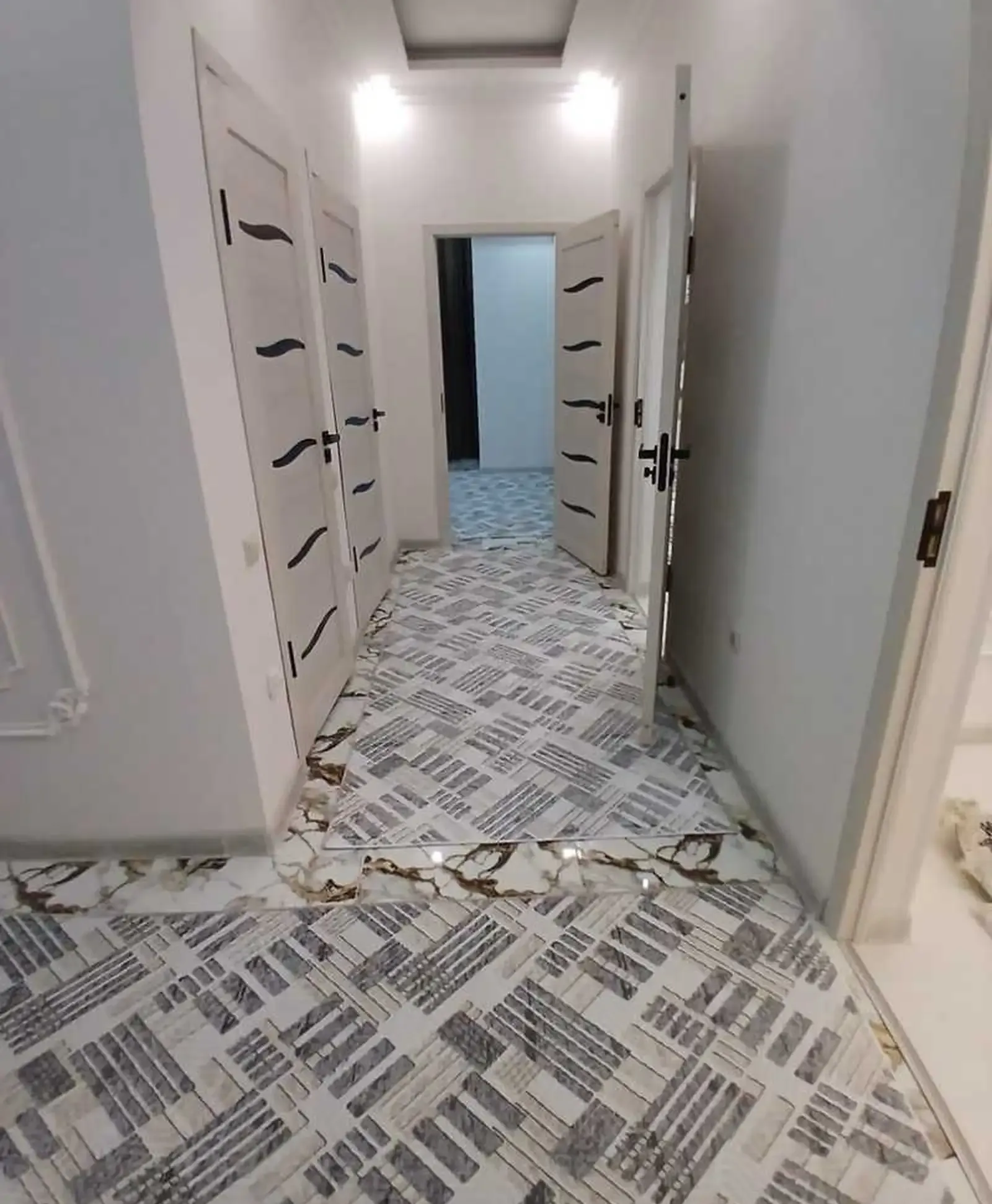 2-комн. квартира, 6 этаж, 70м², Прафсаюз