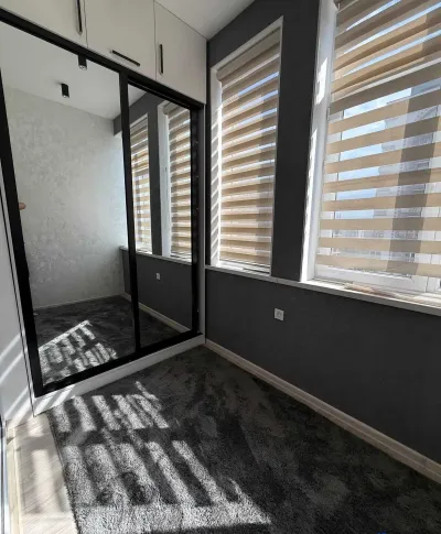 2-комн. квартира, 12 этаж, 77м², Овир