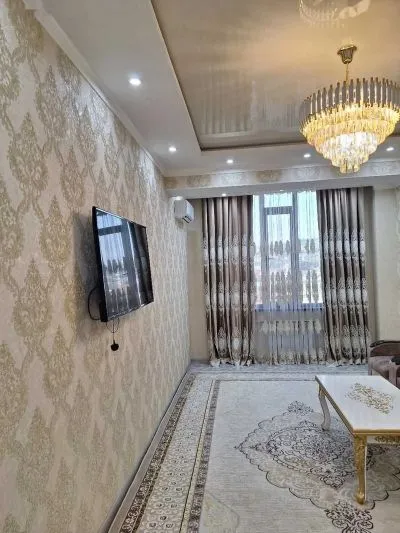 2-комн. квартира, 6 этаж, 70м², шохмансур