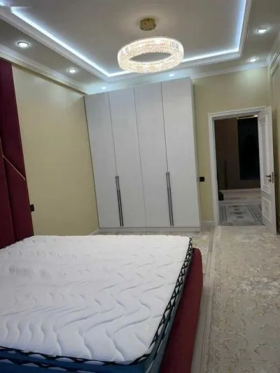 2-комн. квартира, 9 этаж, 80м², дехлави