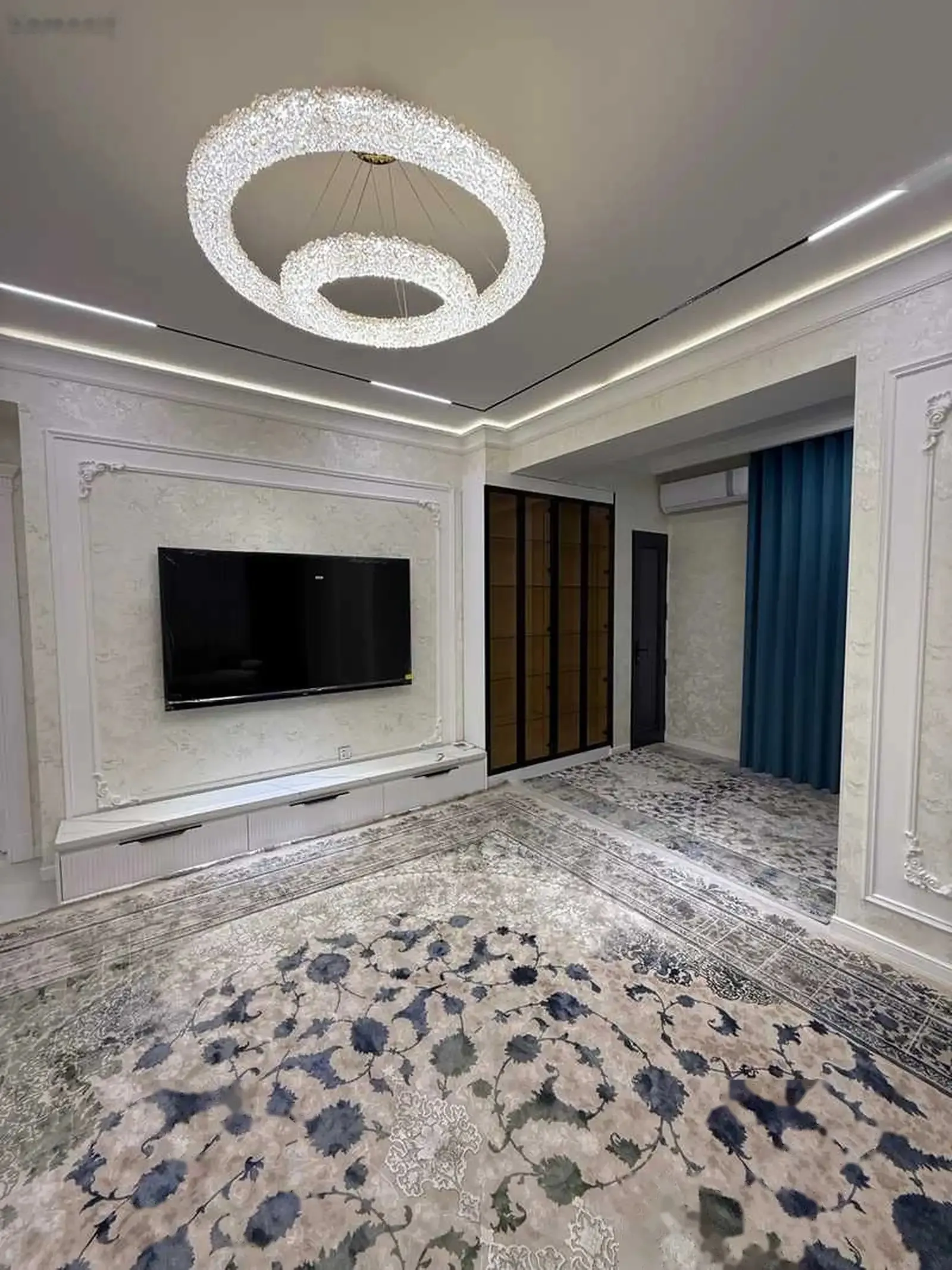 3-комн. квартира, 10 этаж, 123м², боги ботаники