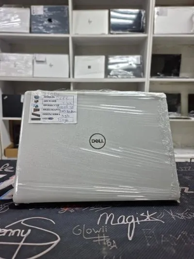 Ноутбук dell 14.0 Ryzen 5 4 ядро RAM 16GB DDR4 SSD 256GB VGA RADEON