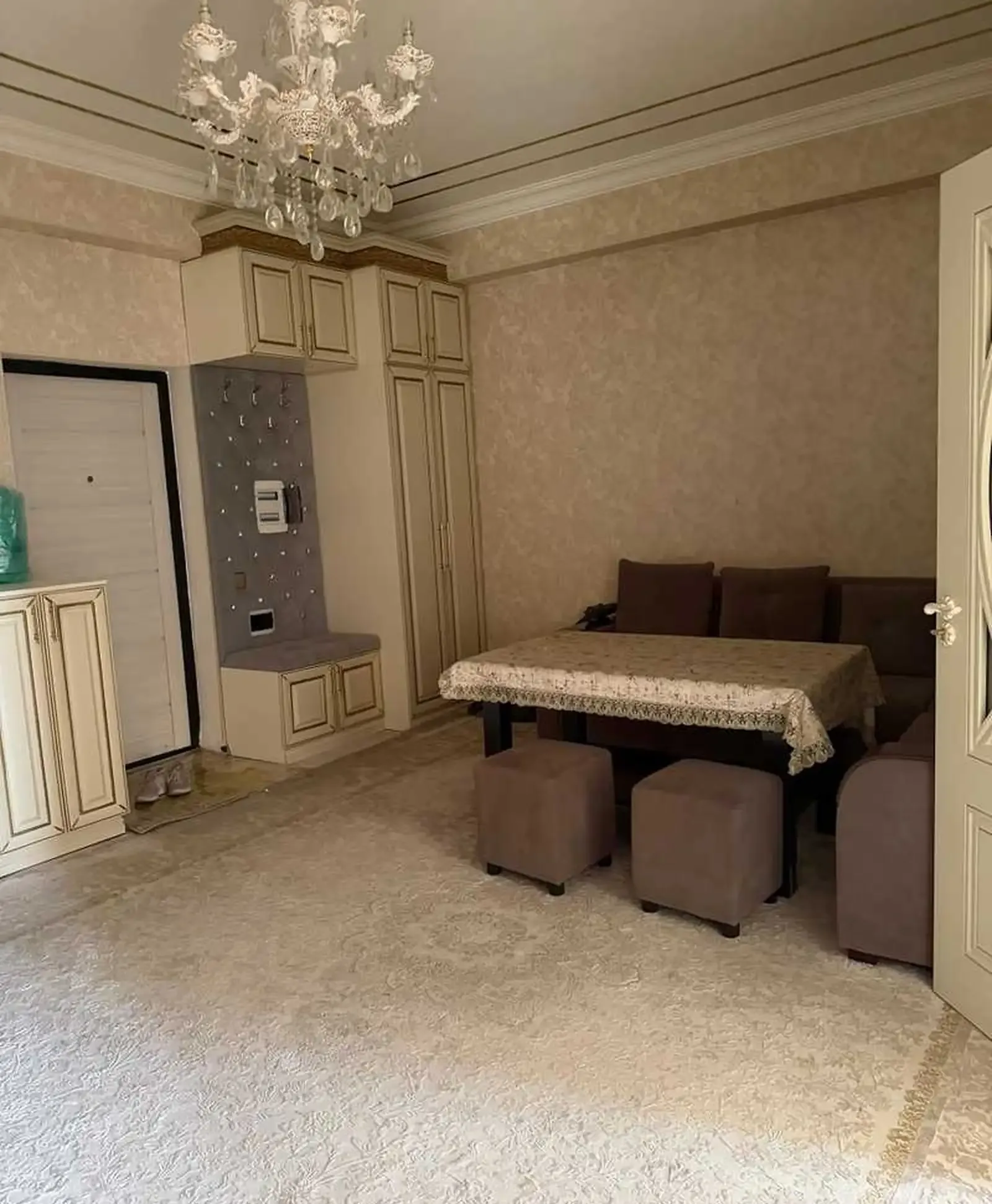2-комн. квартира, 16 этаж, 64м², ру бар руй Вазорати Нақлиёт