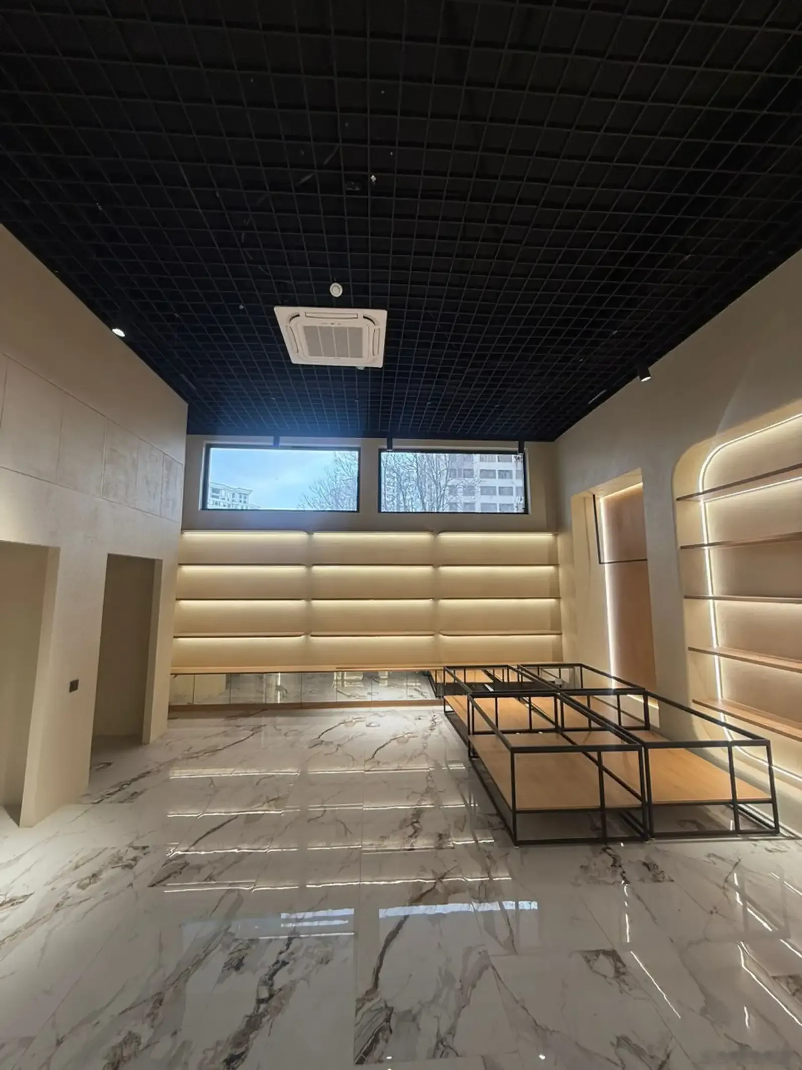 Помещение под магазин / салон, 100м², Дом печати