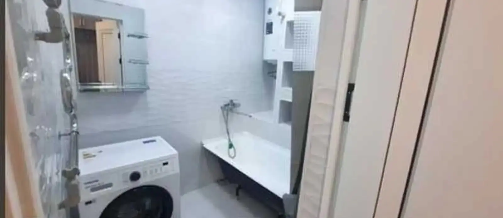 2-комн. квартира, 8 этаж, 60м², Хукумати шохмансур