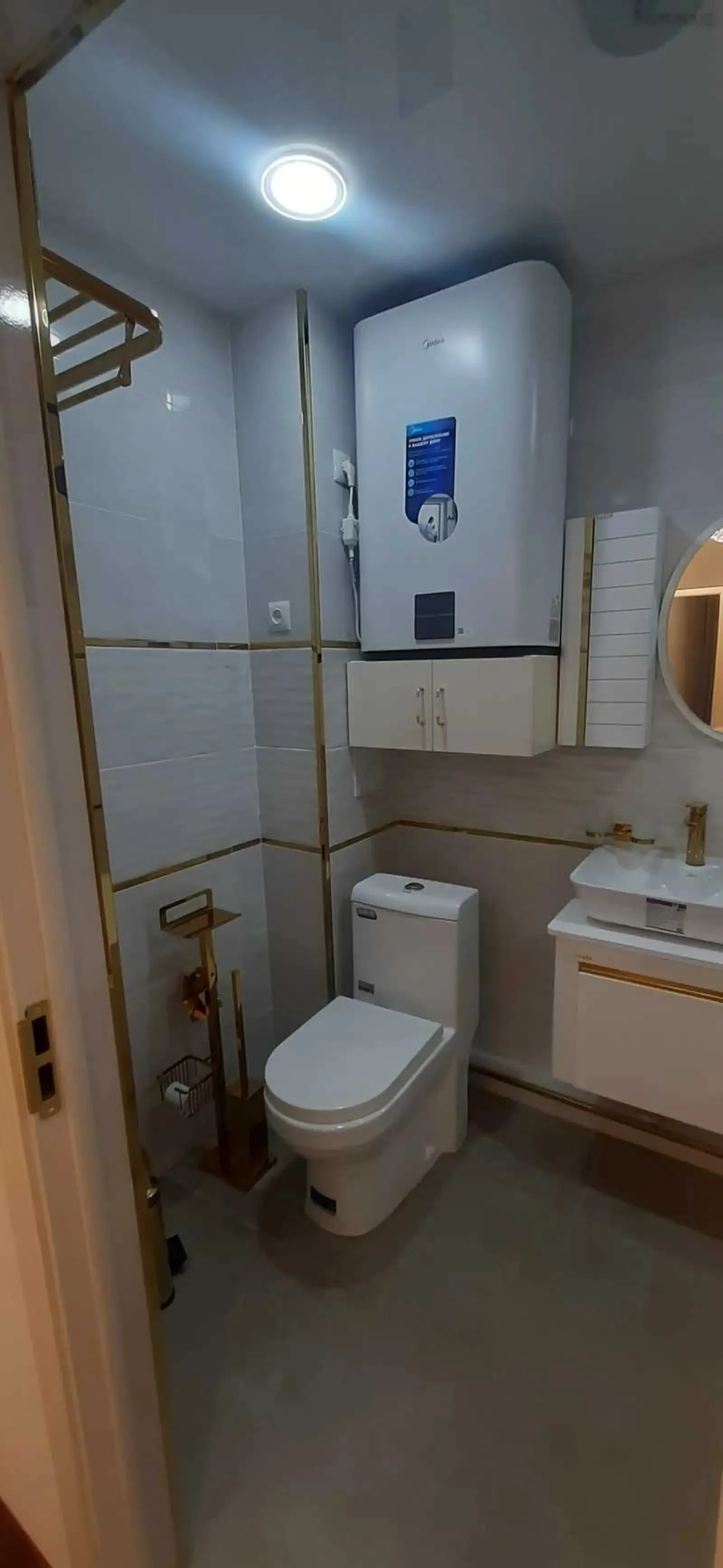 3-комн. квартира, 2 этаж, 76м², Исмоили Сомони