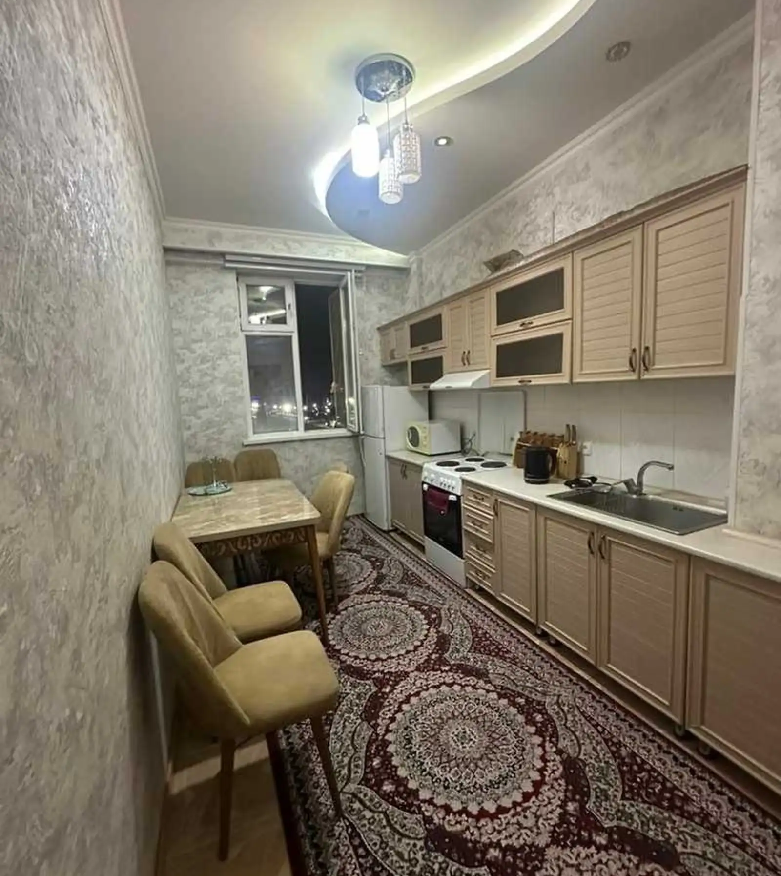 3-комн. квартира, 7 этаж, 85м², Пединститут ру баруи парки Истиклол доми ресторан Сафо