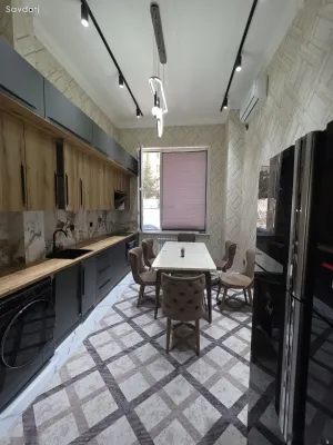 3-комн. квартира, 1 этаж, 97 м², Сино