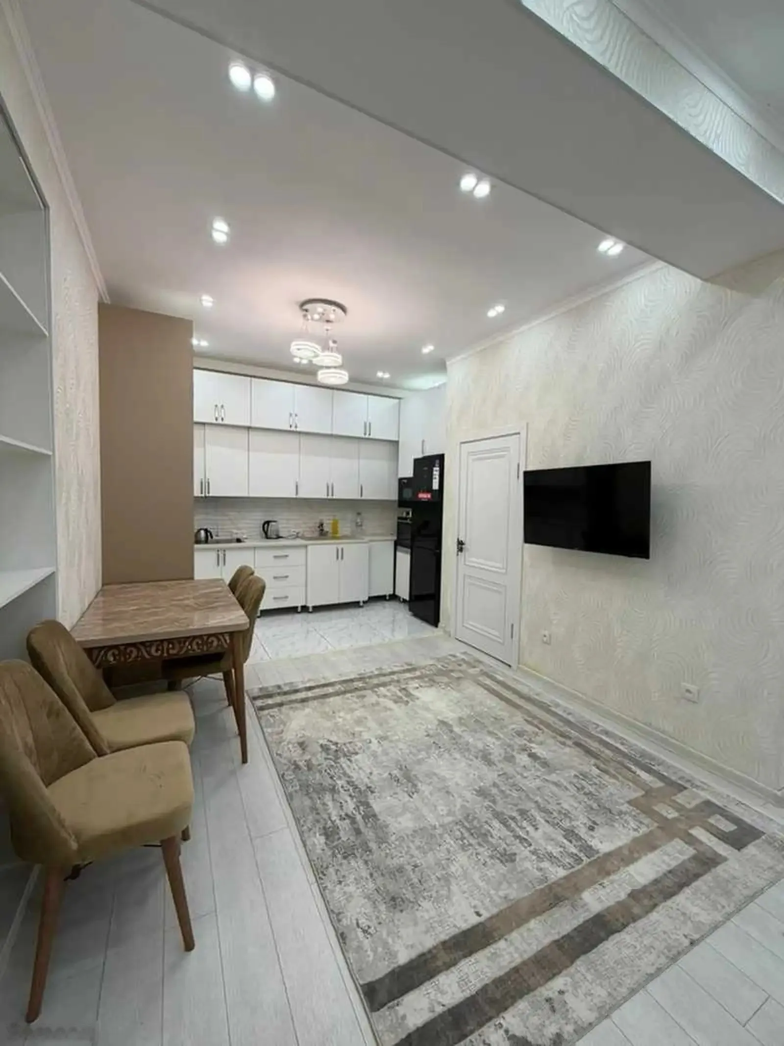 3-комн. квартира, 12 этаж, 110м², Дом печат Бухоро