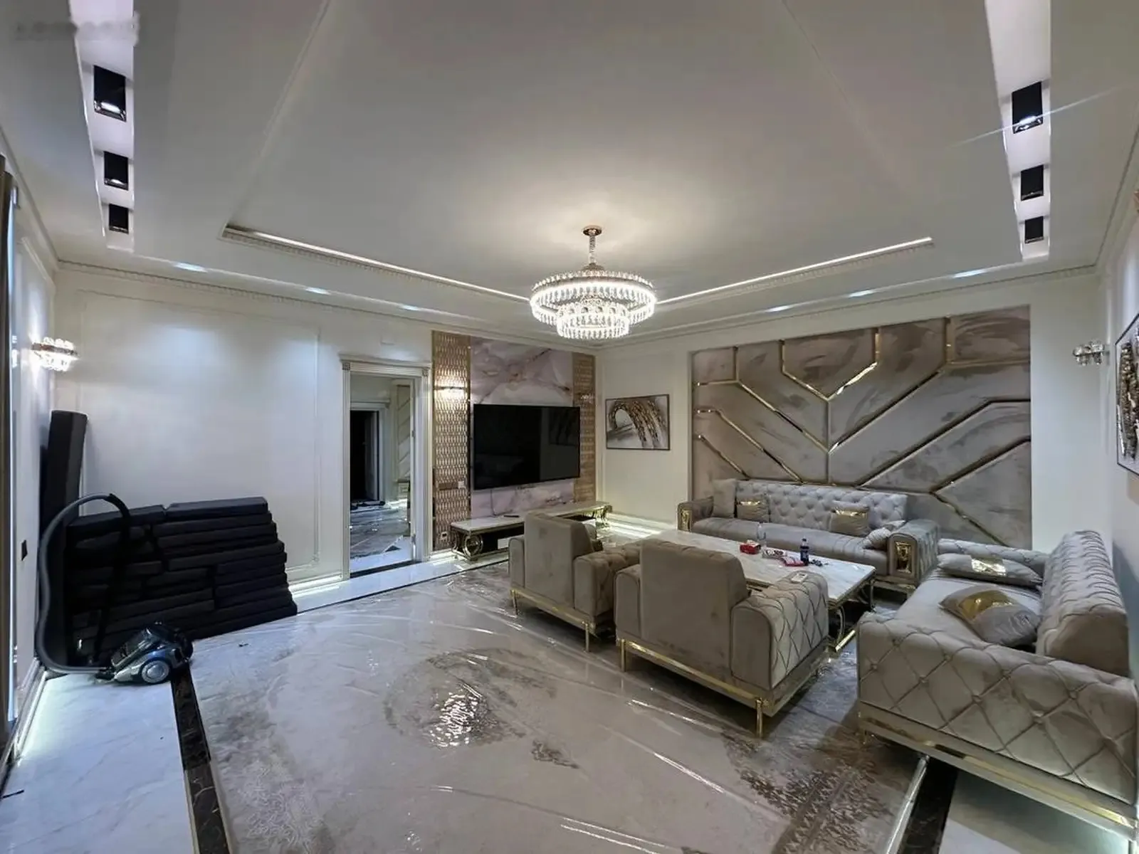 3-комн. квартира, 16 этаж, 232м², ру ба руи Аэрапорт доми Taj led