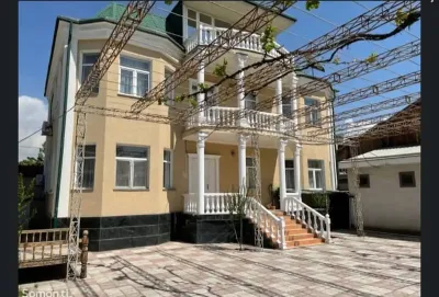 2-этажный, 9 комнатный дом, 350 м², И Сомони