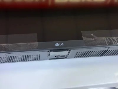 Телевизор LG 55UA73