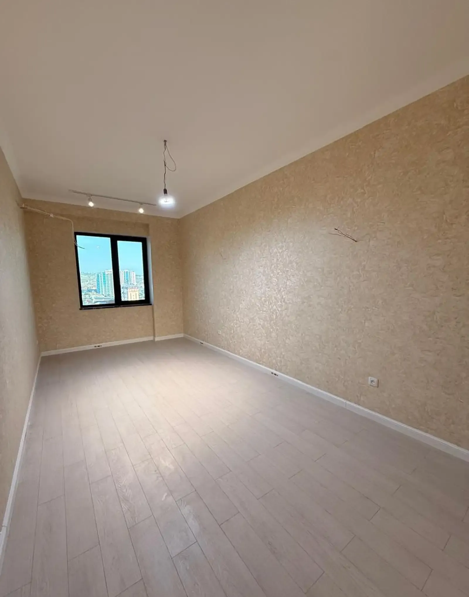 3-комн. квартира, 12 этаж, 126 м², Славянский