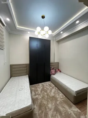 3-комн. квартира, 4 этаж, 93 м², фирдавси
