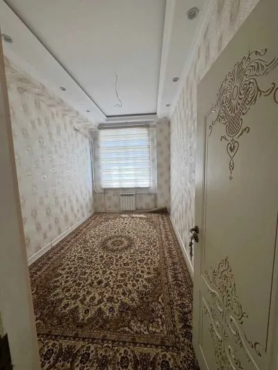 3-комн. квартира, 3 этаж, 95м², И. Сомони