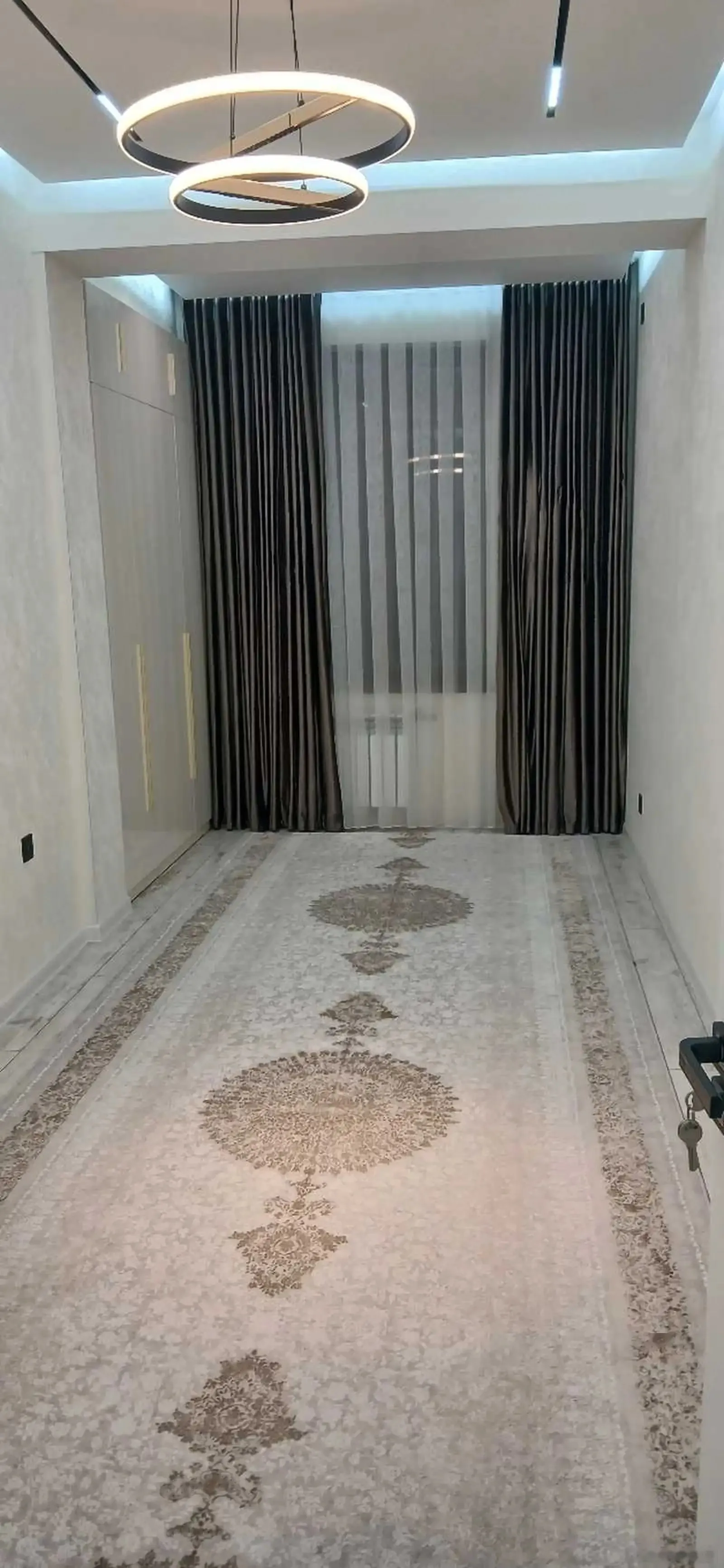 3-комн. квартира, 4 этаж, 85м², 102мкр