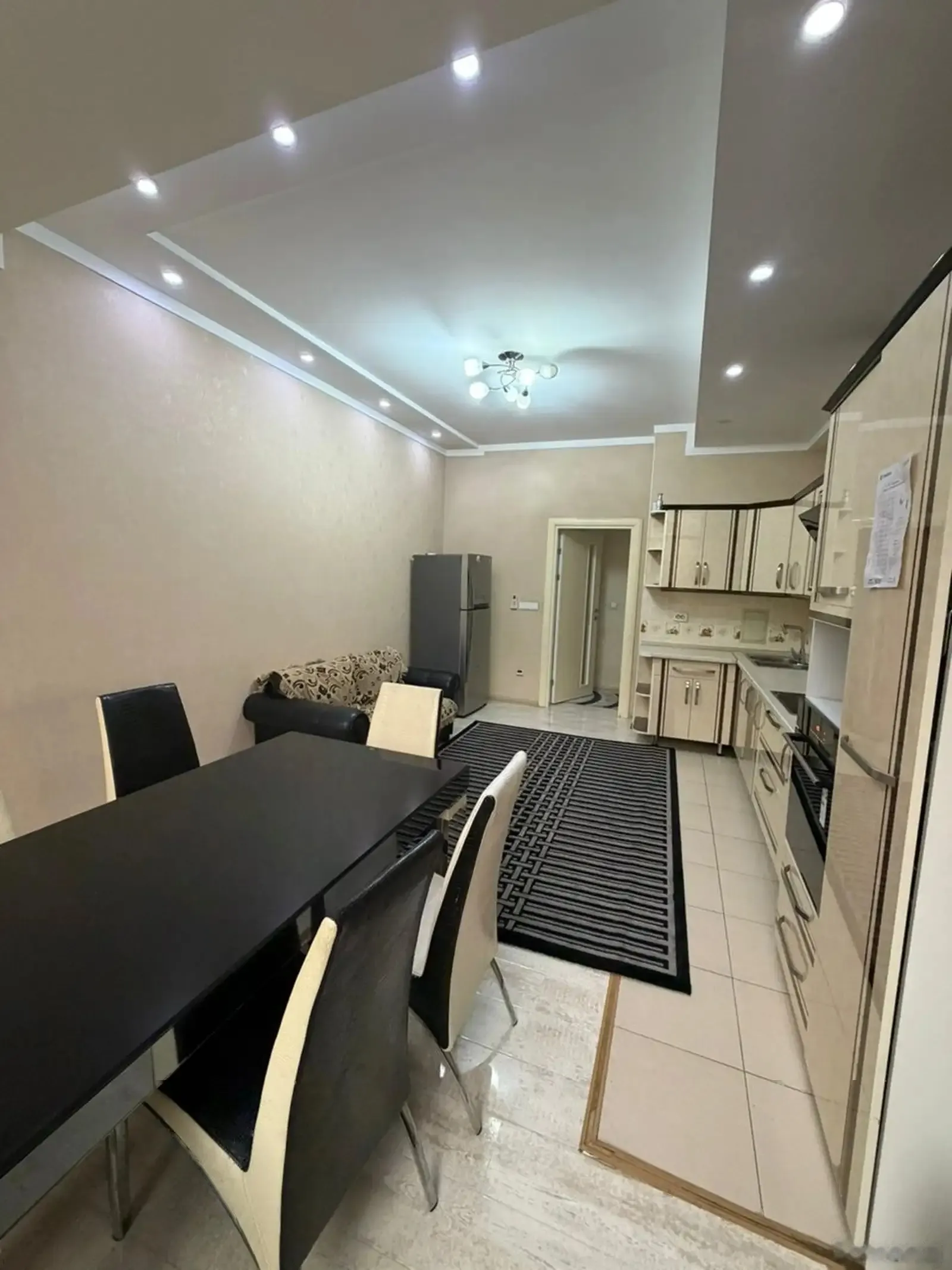 2-комн. квартира, 5 этаж, 110м², Дом печати, Таможенное