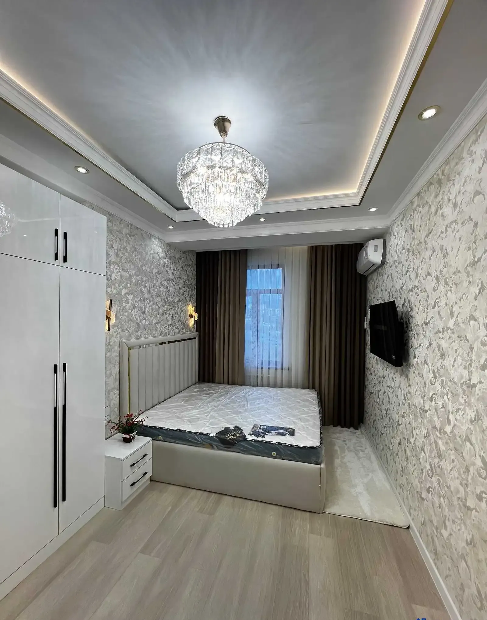 3-комн. квартира, 5 этаж, 92 м², Сино
