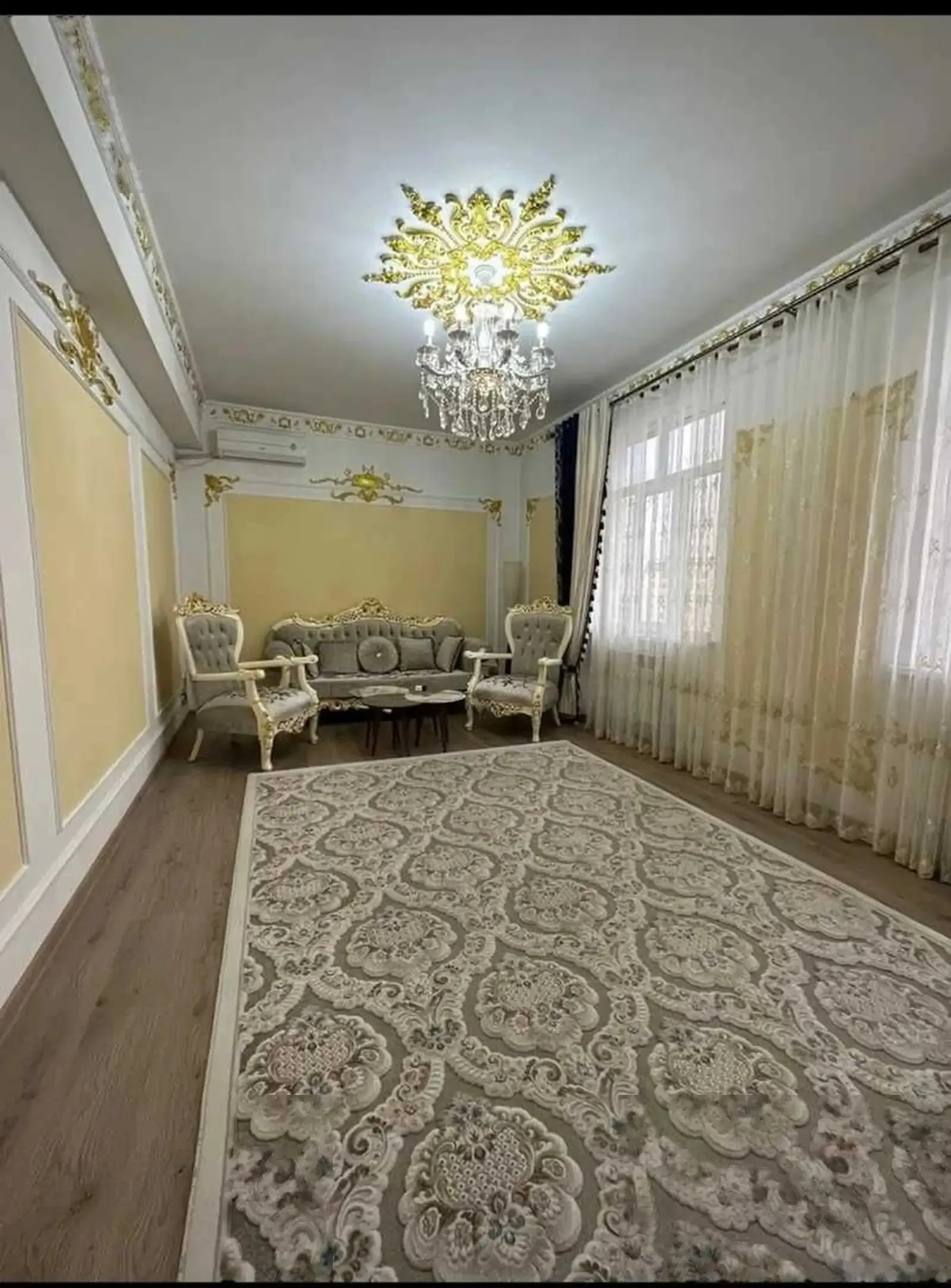 2-комн. квартира, 11 этаж, 100м², Бохтар