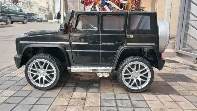 Детский электромобиль