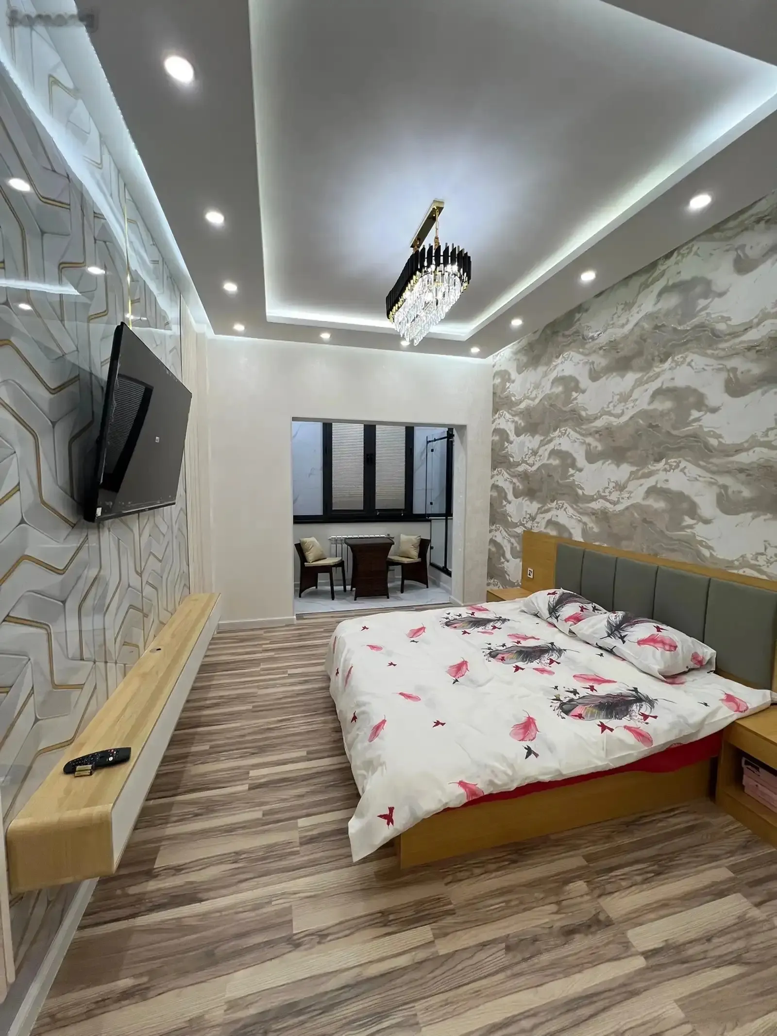 4-комн. квартира, 3 этаж, 120м², 102мкр