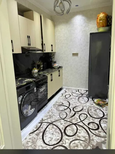 2-комн. квартира, 17 этаж, 80м², Фирдавси