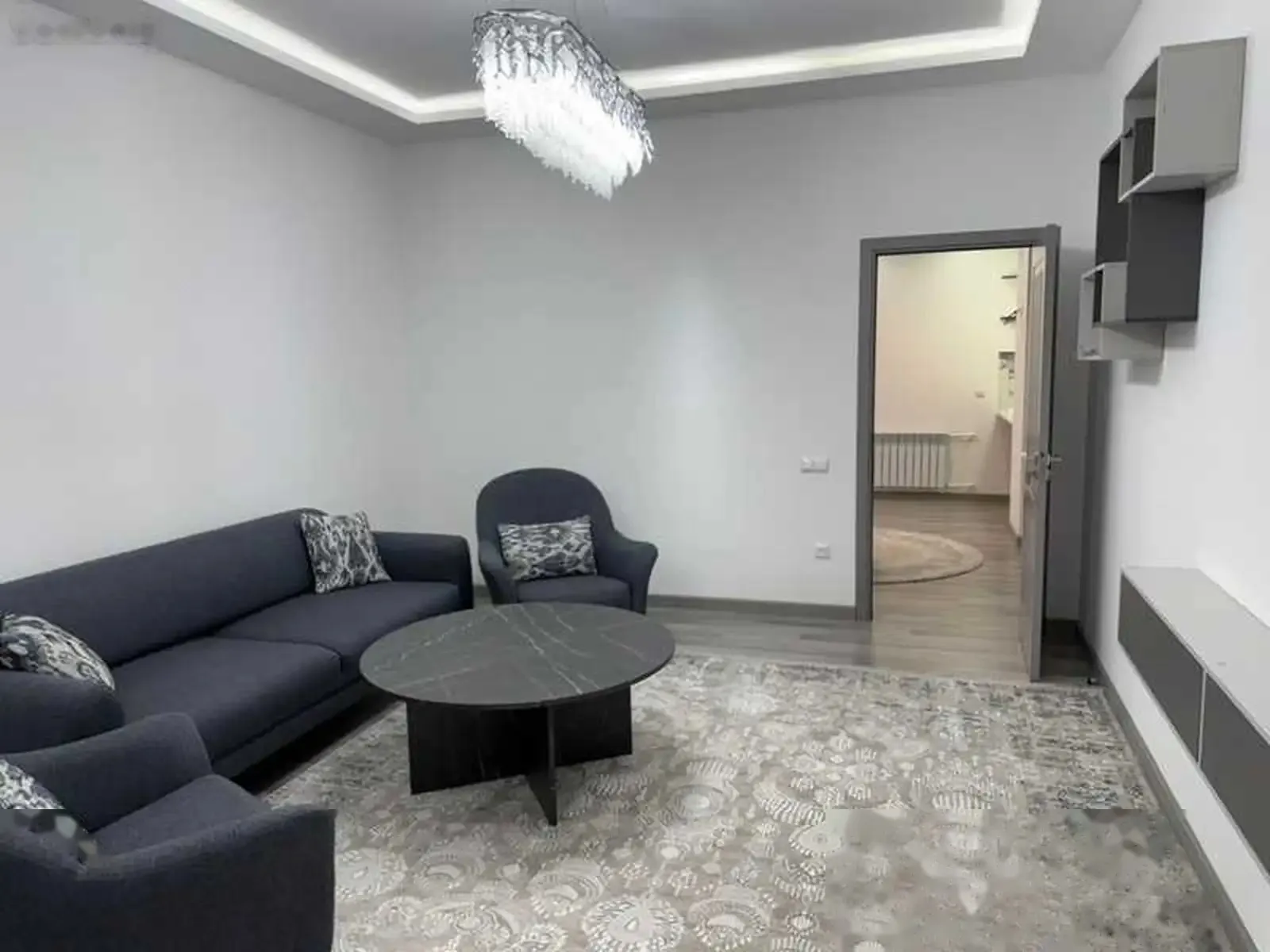 3-комн. квартира, 15 этаж, 78м², пеши ресторани Эл-патио