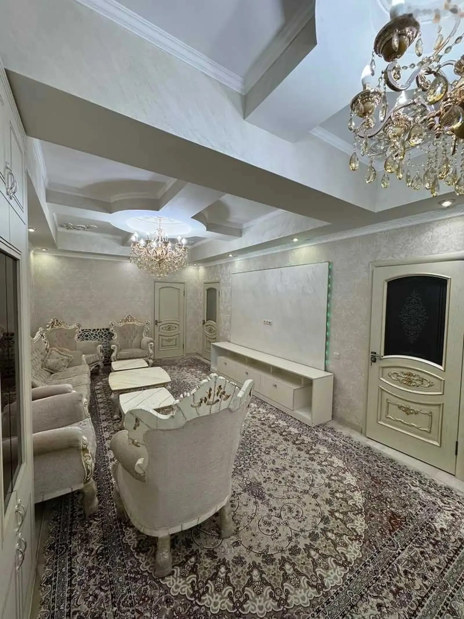 3-комн. квартира, 8 этаж, 140м², дом печат