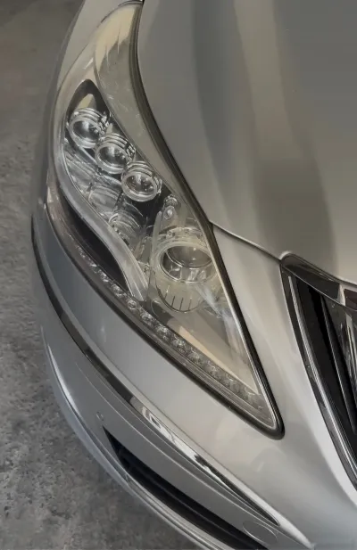 Фара на Hyundai Eques 2010-2014