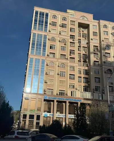 3-комн. квартира, 9 этаж, 90 м², Исмоили Сомони, Мехргон