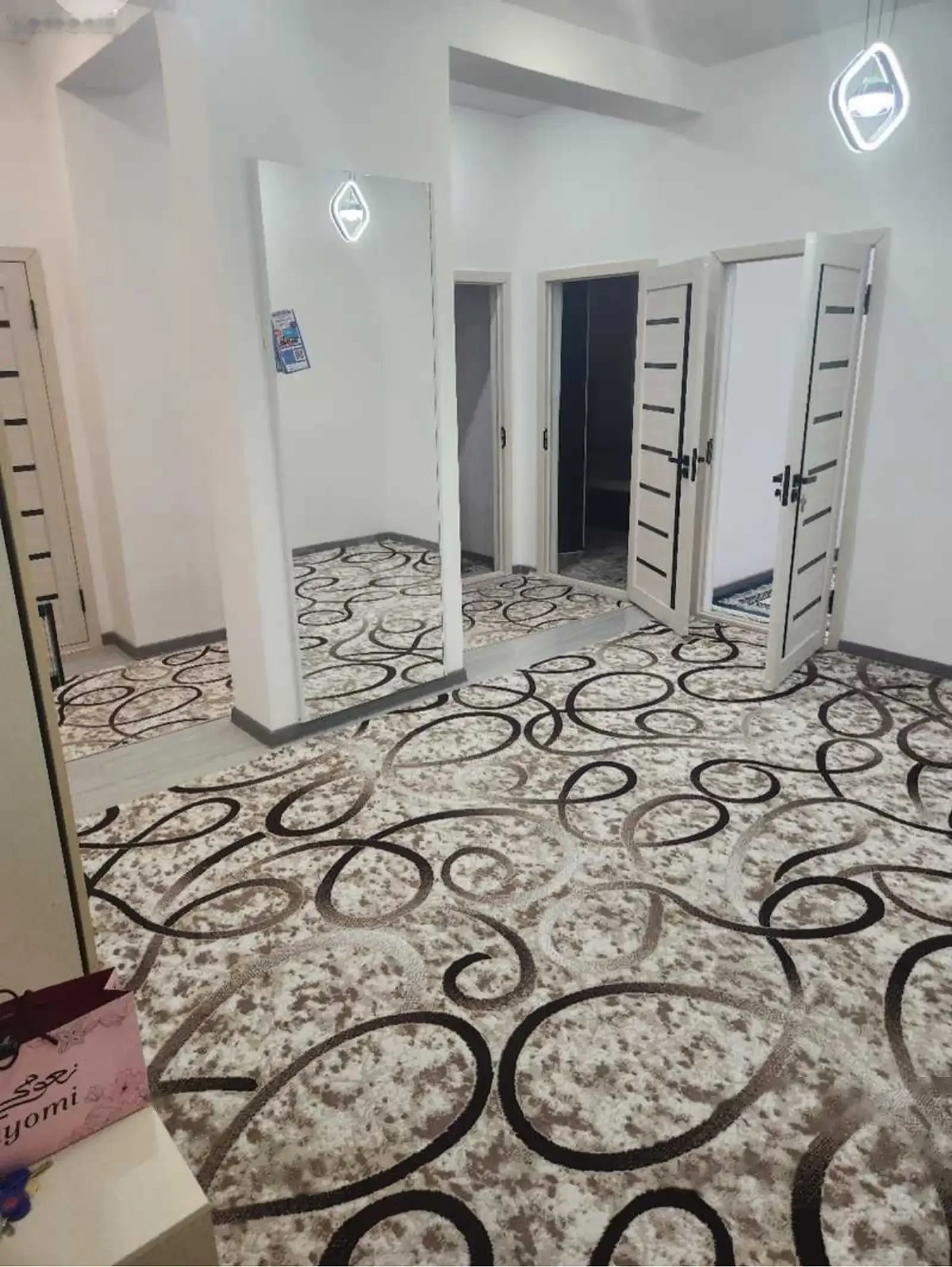 3-комн. квартира, 8 этаж, 80м², Шохмансур