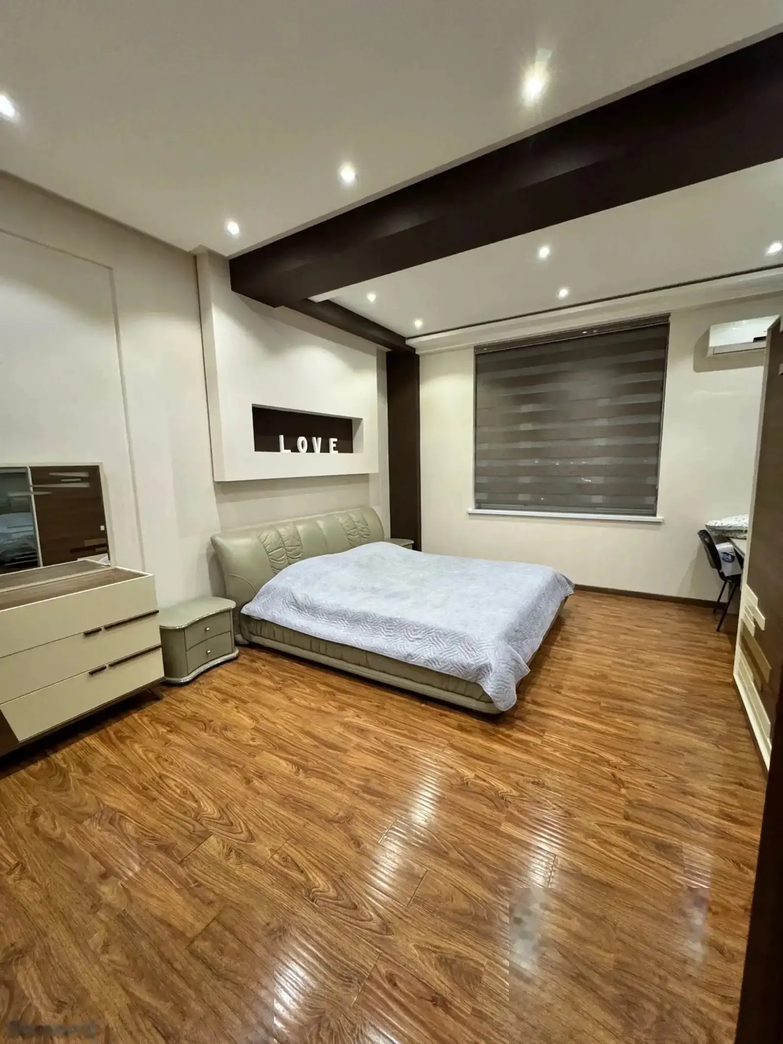 3-комн. квартира, 10 этаж, 107м², Шохмансур