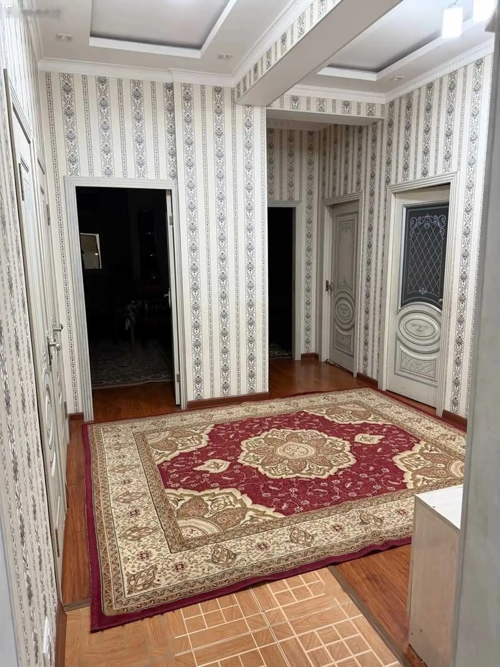 3-комн. квартира, 3 этаж, 100м², домхои Кайрокум